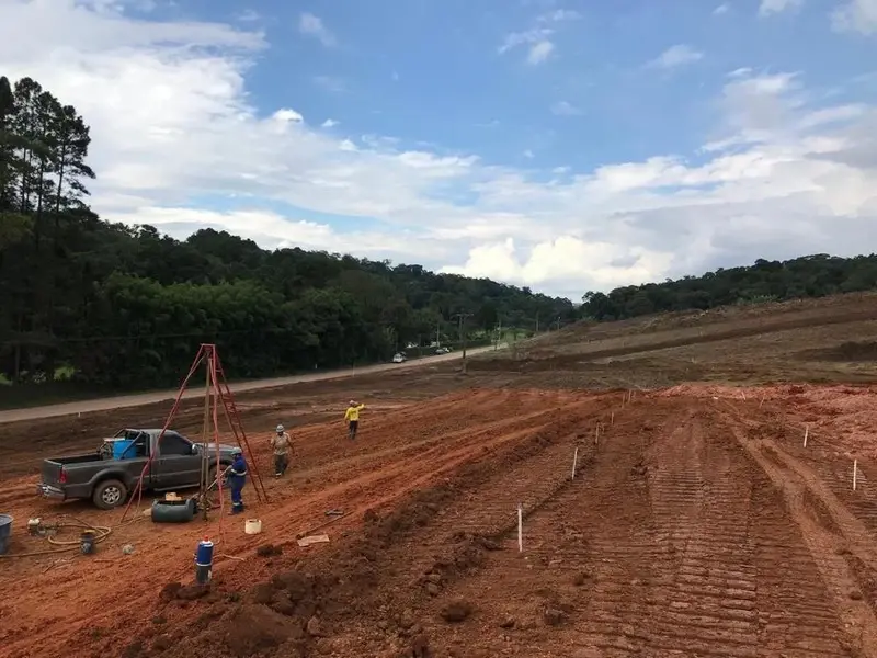 Serviço de terraplanagem preço